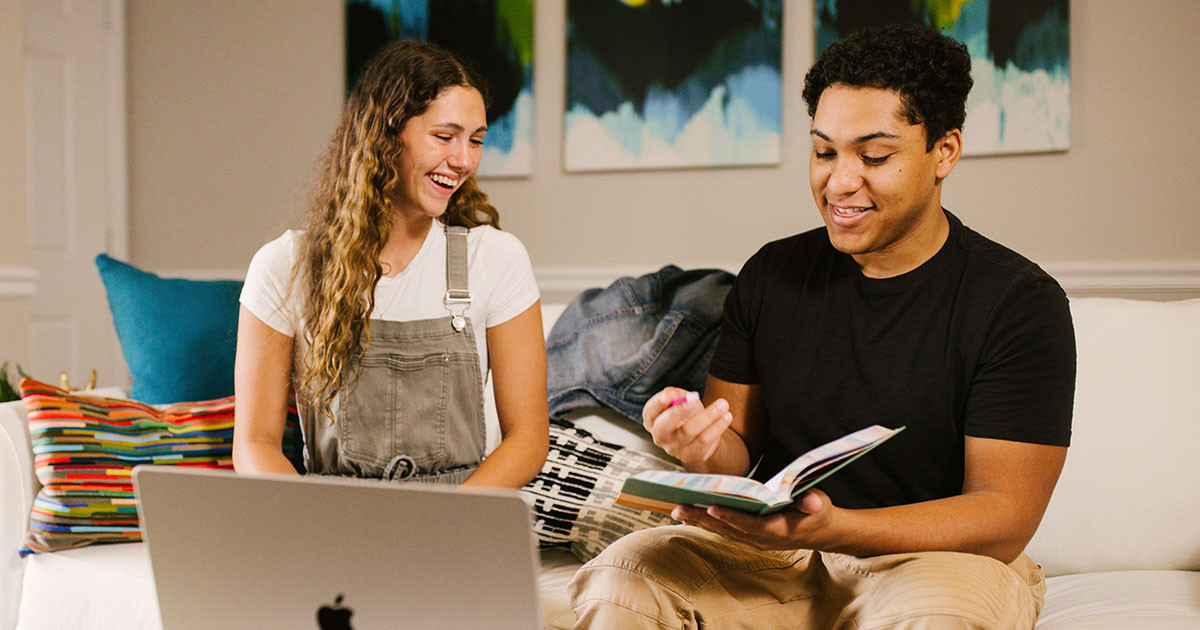 Learn the Art of Multimedia Storytelling in Full Sail’s Creative ...