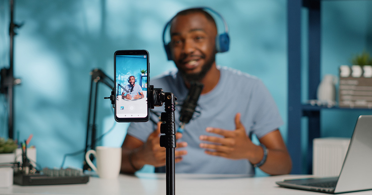 Personal Branding for Content Creators: Stand Out Online